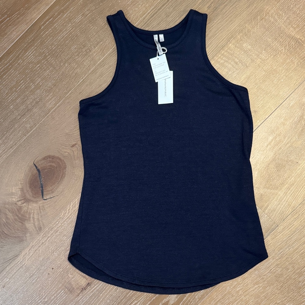 NWT Banana Republic Women's Navy Tank Top